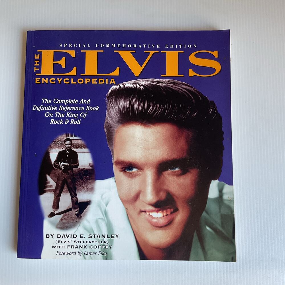 Vintage The Elvis Encyclopedia Special Commemorative Edition Retro Elvis Fans
